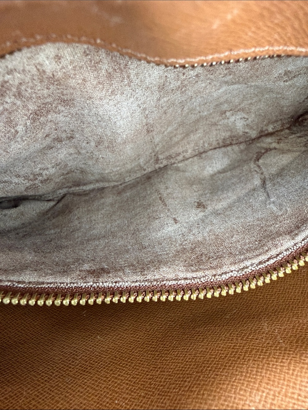 Louis Vuitton GUC vintage brown monogram 10 x 7 clutch.Clean&conditioned - Picture 13 of 14